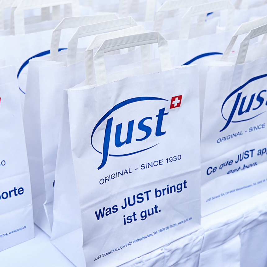 Swiss Days x Vlaekan