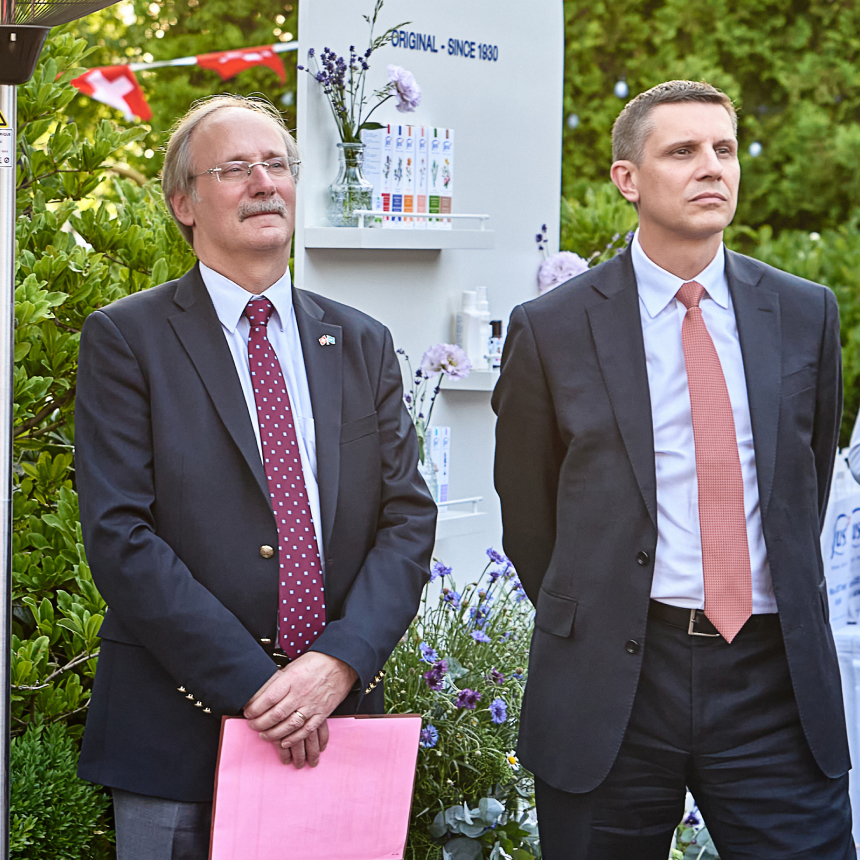 Swiss Days x Vlaekan