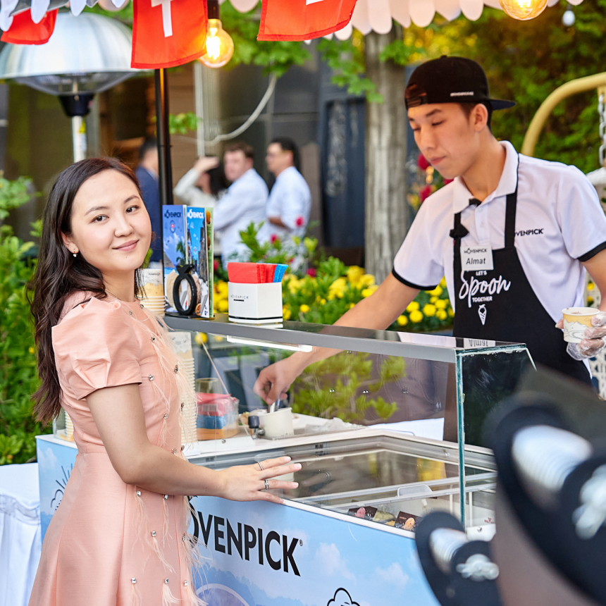 Swiss Days x Vlaekan