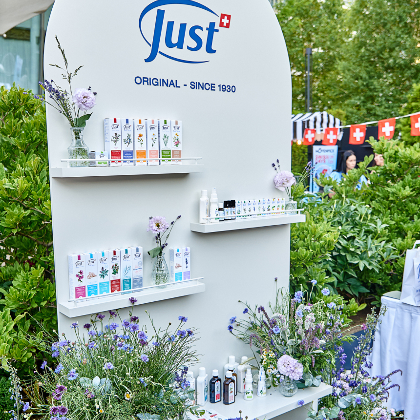 Swiss Days x Vlaekan