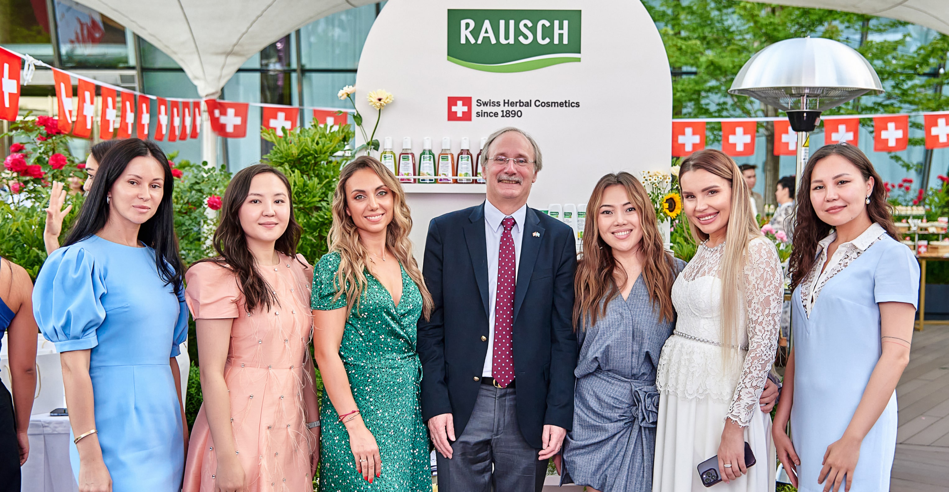 Swiss Days x Vlaekan