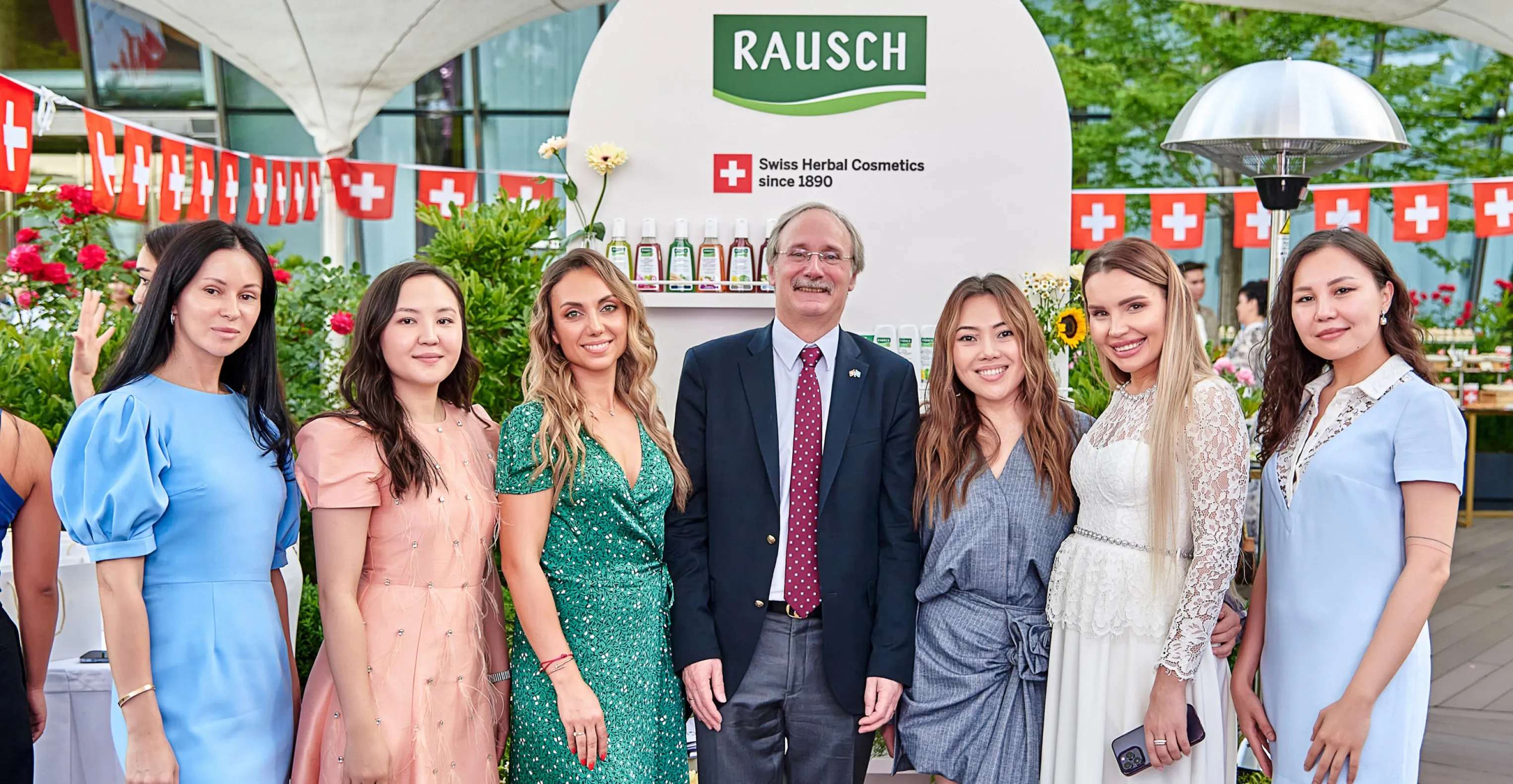 Swiss Days x Vlaekan